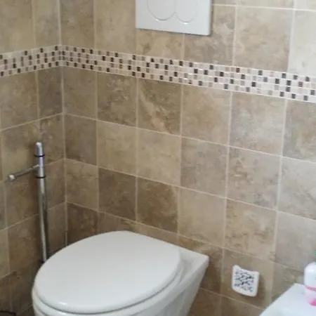 Bed & Breakfast New Camelot